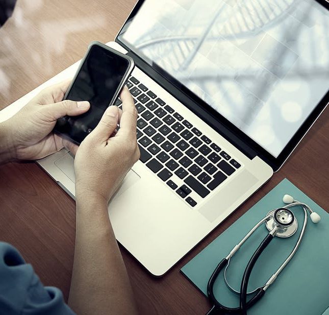 doctors using social media